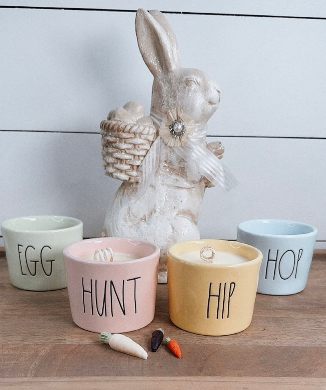 Easter Candle (Rae Dunn)